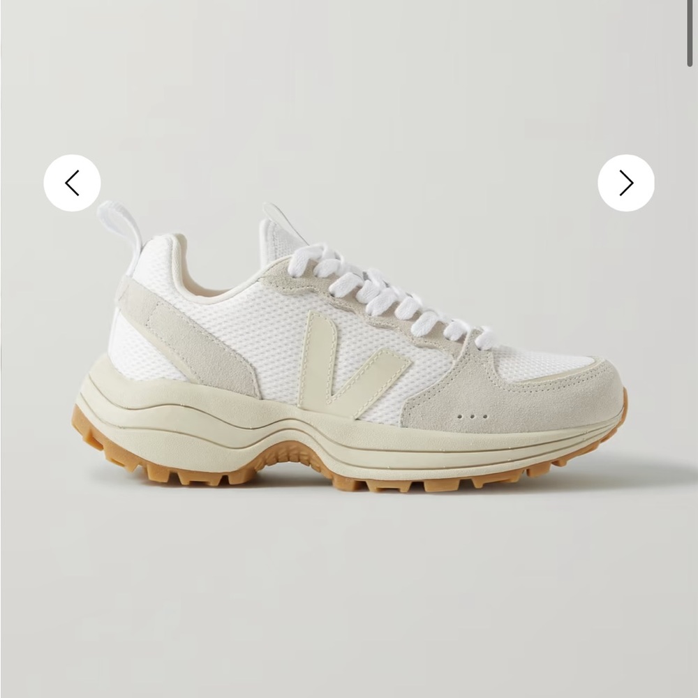 Size 8 Veja sneakers - Used